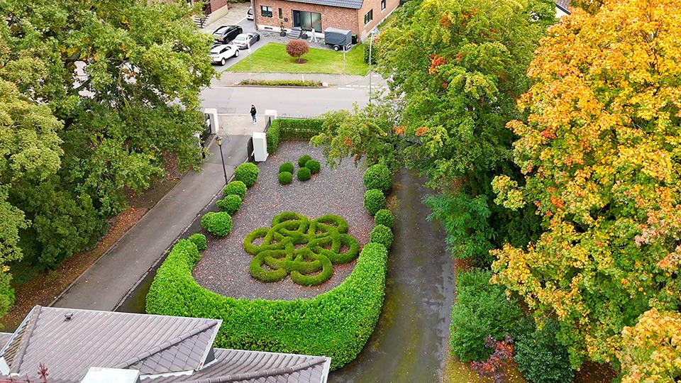 Andreashaus Niederzier von oben.