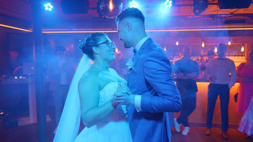 Hochzeitstanz am Hof Frien.